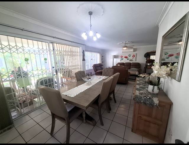 2 BEDROOM TOWNHOUSE SOLD IN UVONGO